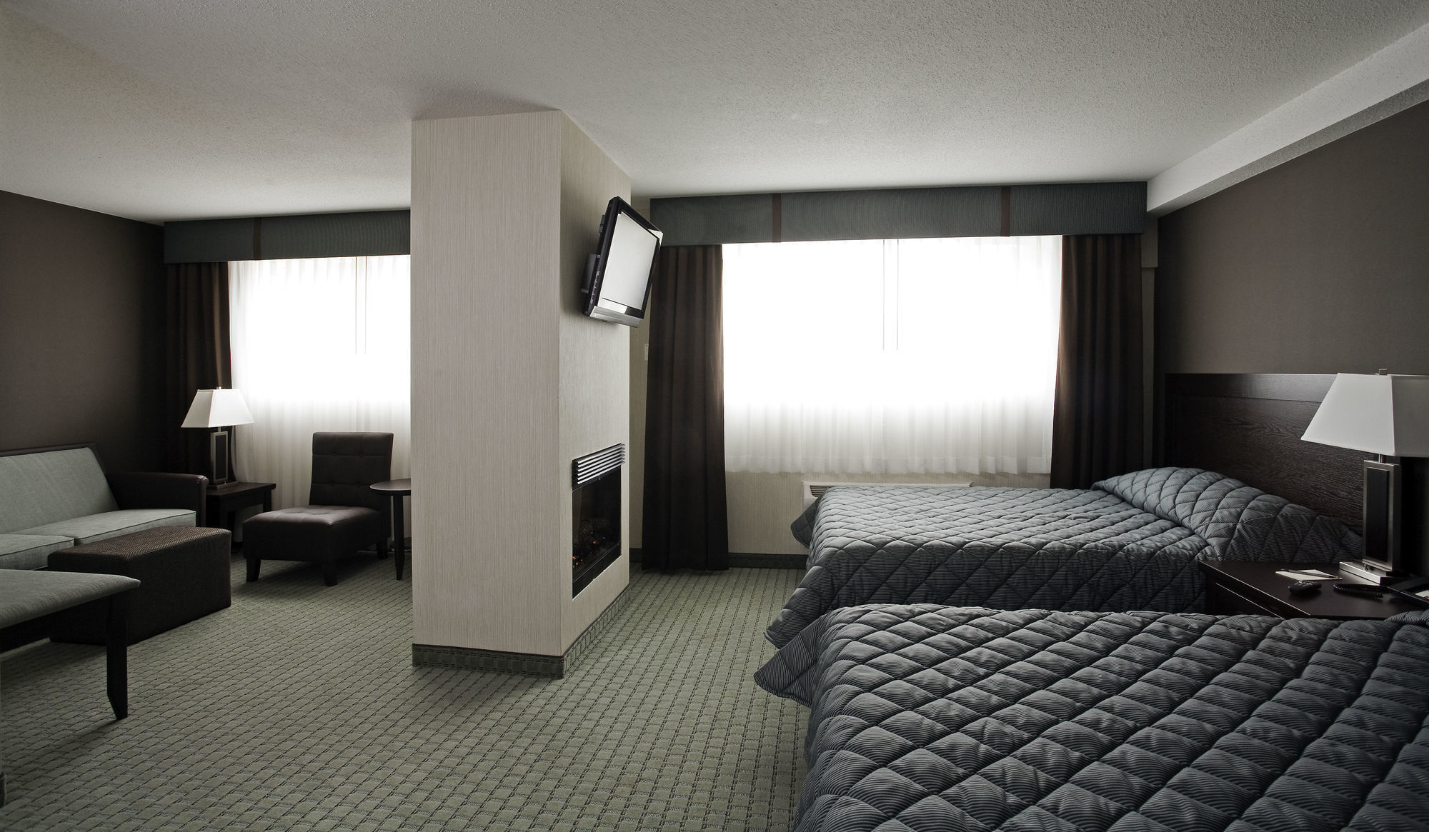 Coast Lethbridge Hotel & Conference Centre Экстерьер фото