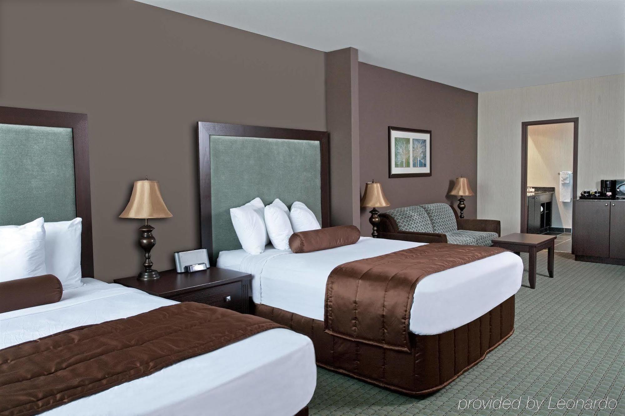Coast Lethbridge Hotel & Conference Centre Номер фото