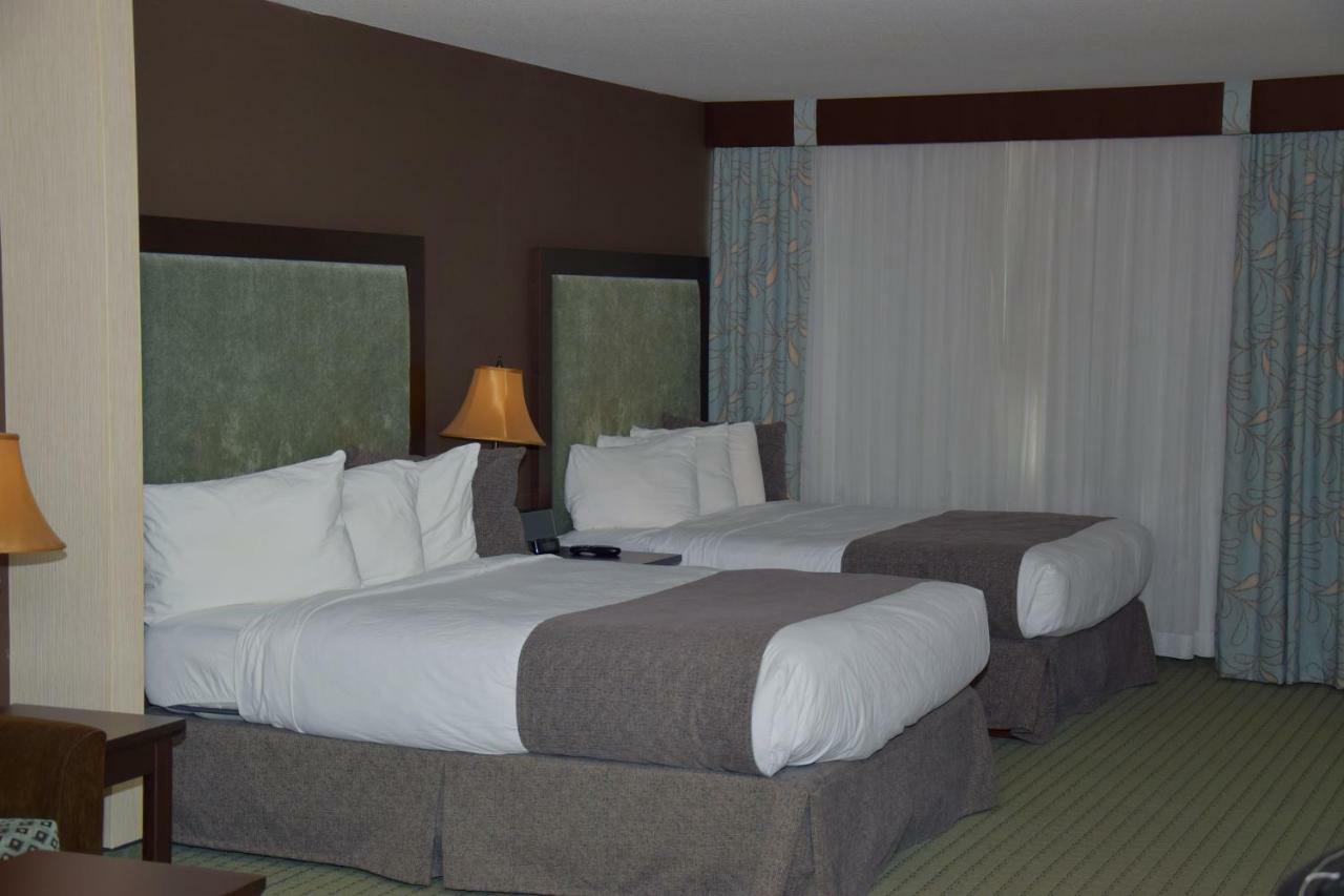Coast Lethbridge Hotel & Conference Centre Экстерьер фото