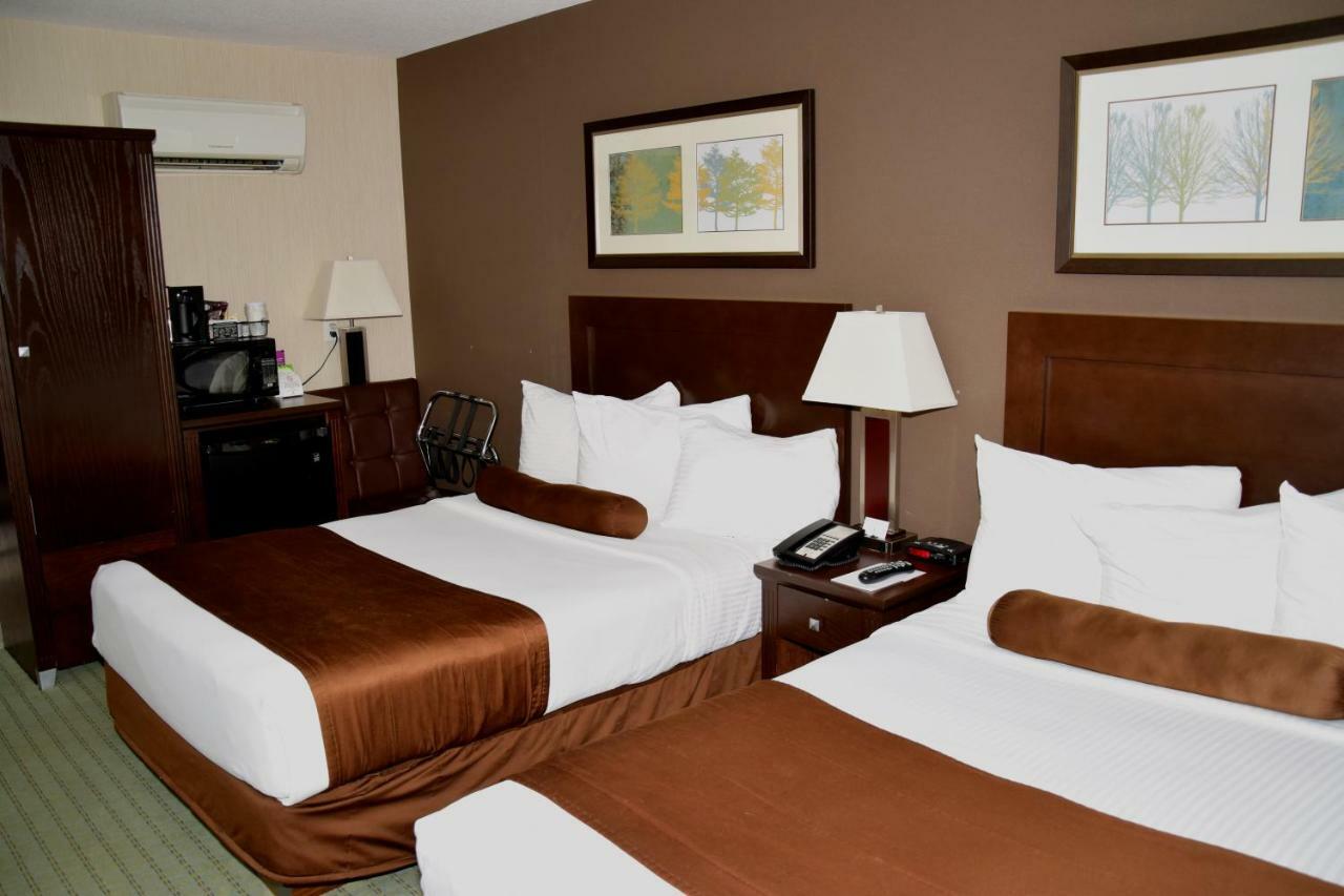 Coast Lethbridge Hotel & Conference Centre Экстерьер фото